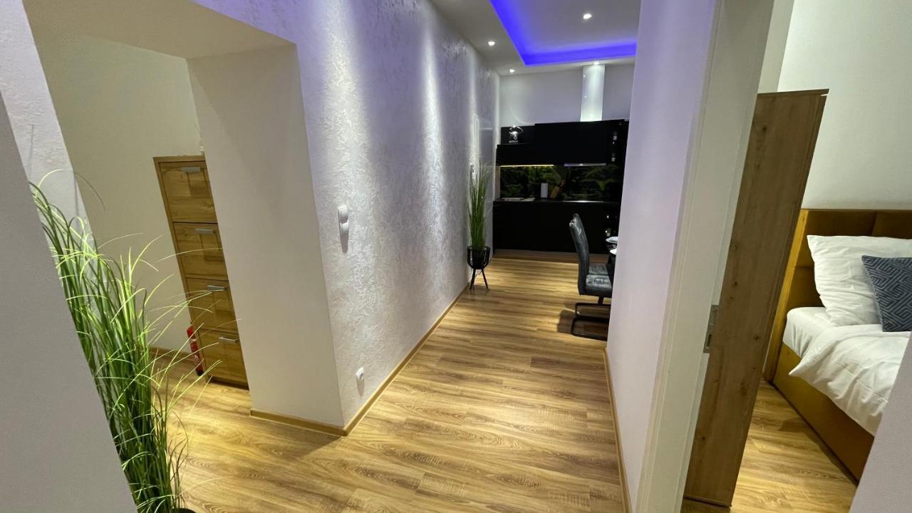 D&D Schonbrunner Deluxe Apartment ウィーン エクステリア 写真