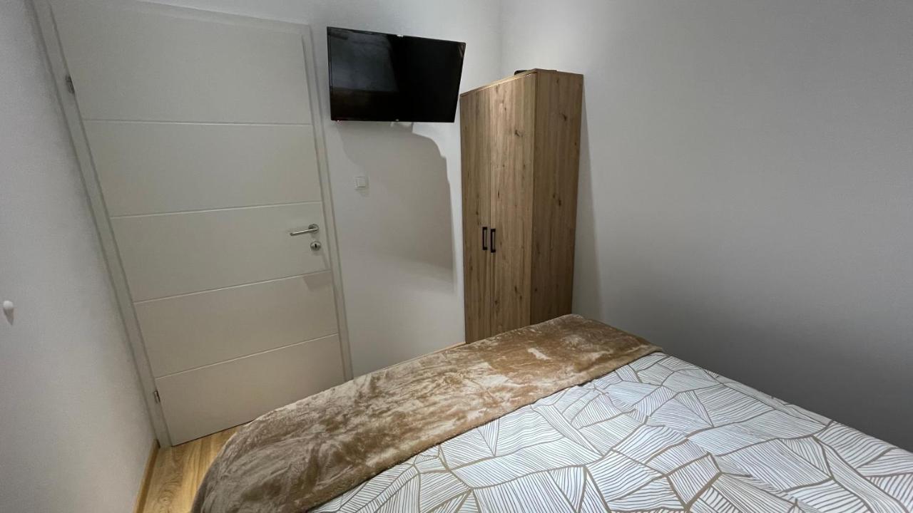 D&D Schonbrunner Deluxe Apartment ウィーン エクステリア 写真